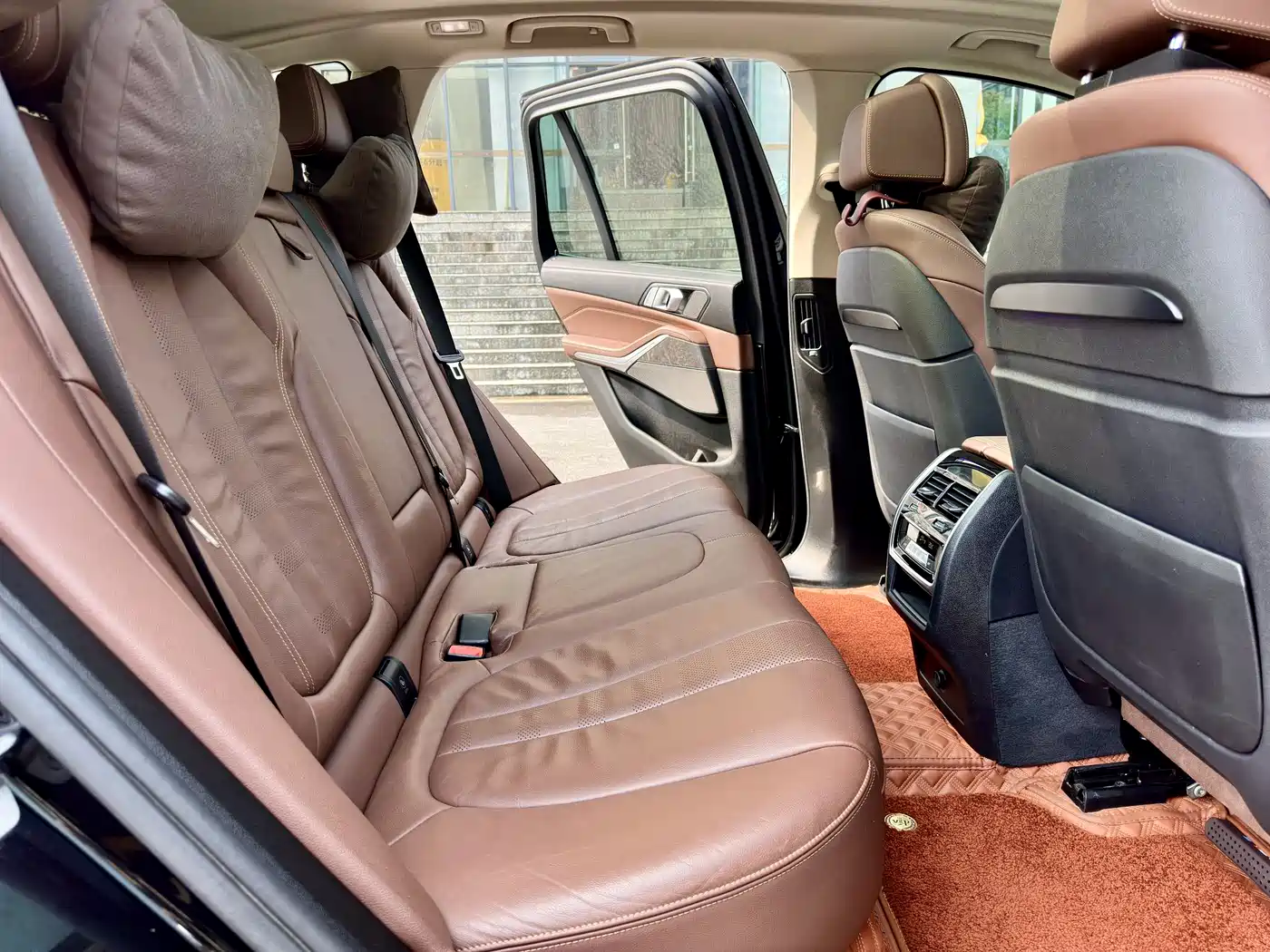 BMW X5 (Import) 2019 xDrive40i Exclusive M Sport Package фото 13