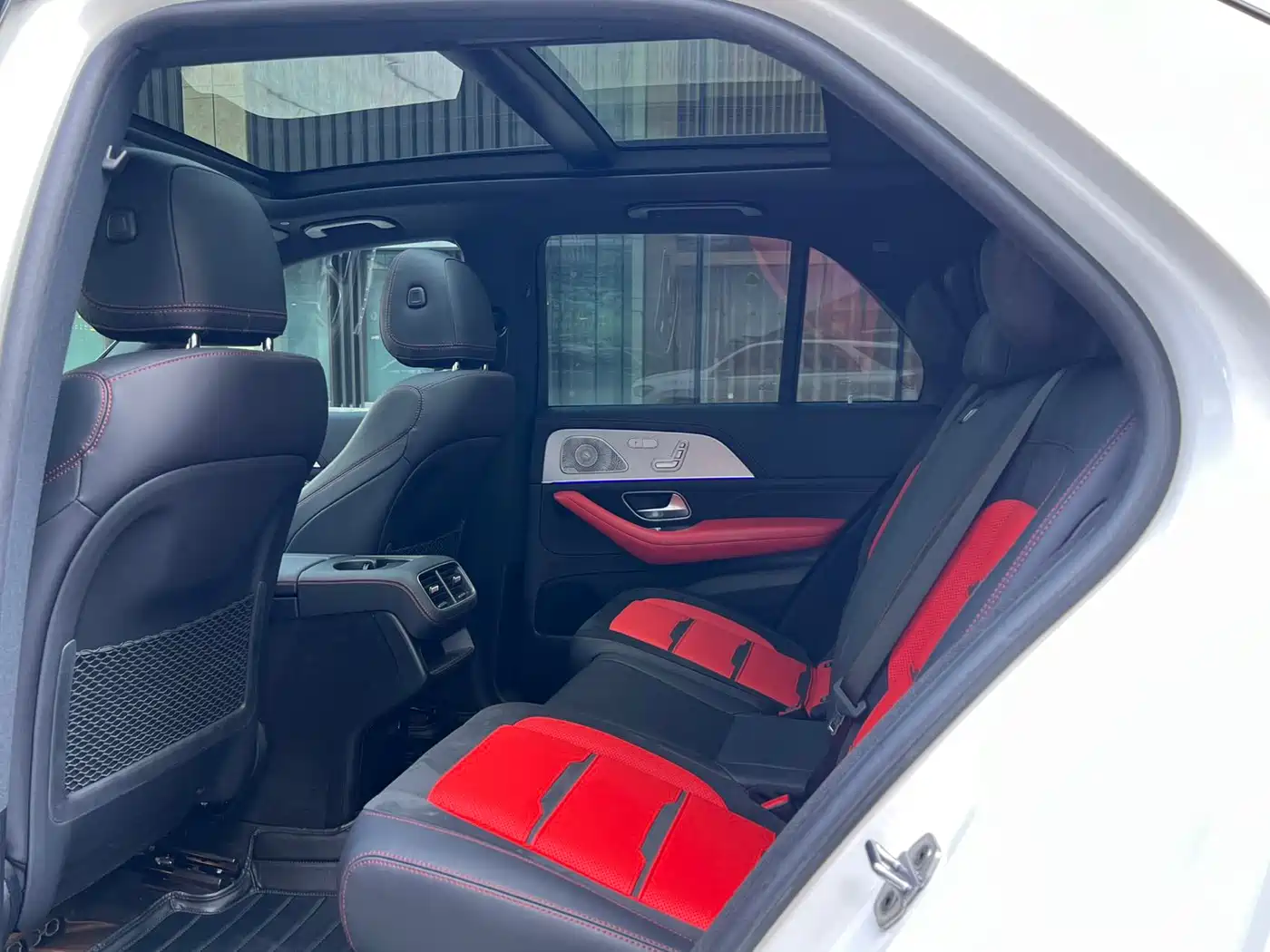 MERCEDES-BENZ GLE AMG