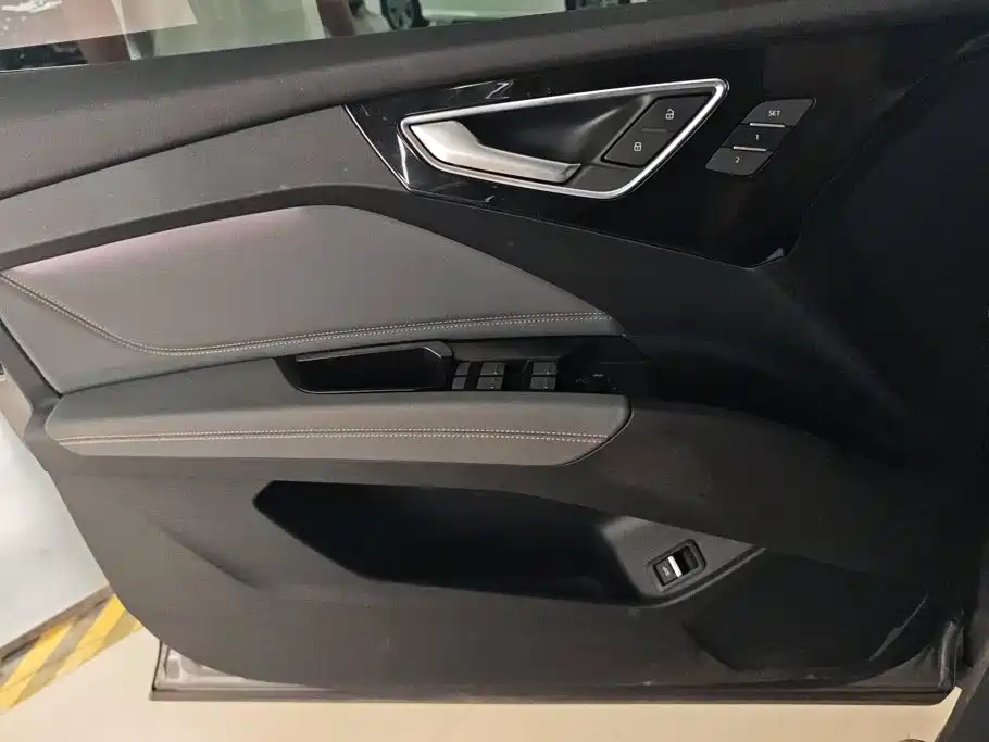 Audi Q4 e-tron 2023 2022 40 e-tron Creation Edition