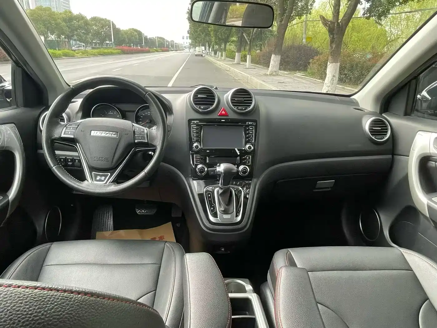 Фото 6 - Haval H6