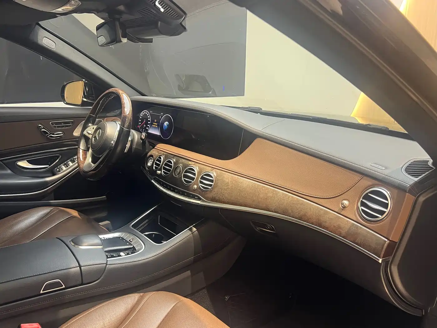 Mercedes-Benz S-Class 2019 S 350 L Luxury Ultimate Edition фото 25