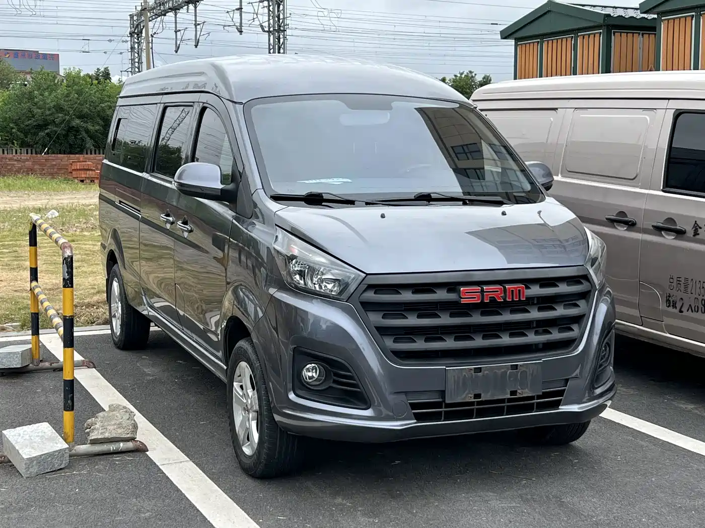 Jinbei Golden Sea Lion Classic 2021 2021 2.0L Travel Lion Passenger Van 7-seater
