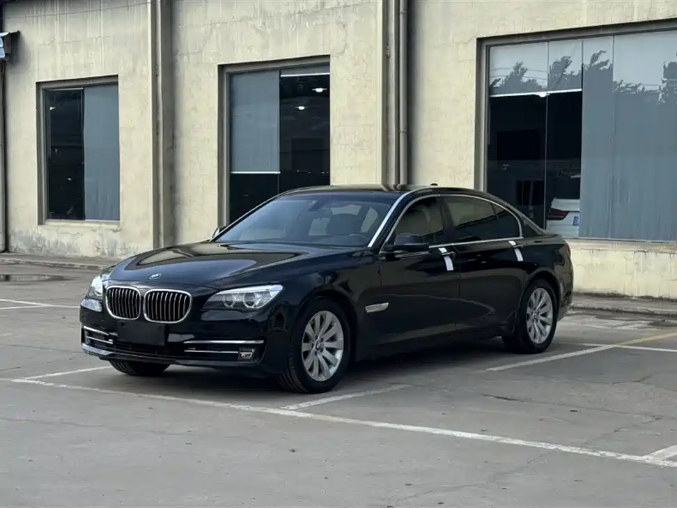 BMW 7 Series 2013 Model 730Li Luxury