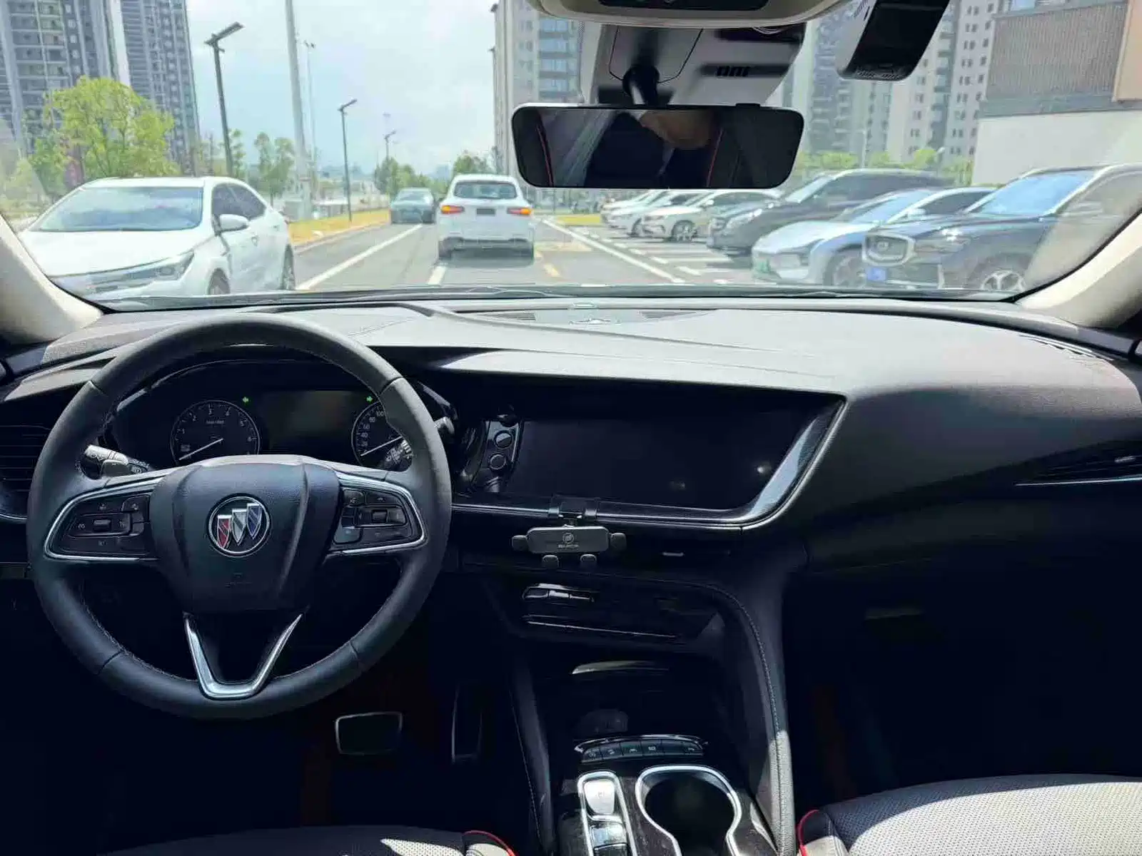 صورة 6 - Buick Envision S