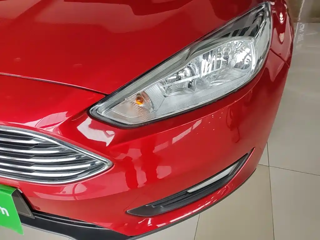 Ford Focus 2021 2020 Hatchback Classic 1.5L Auto Trend