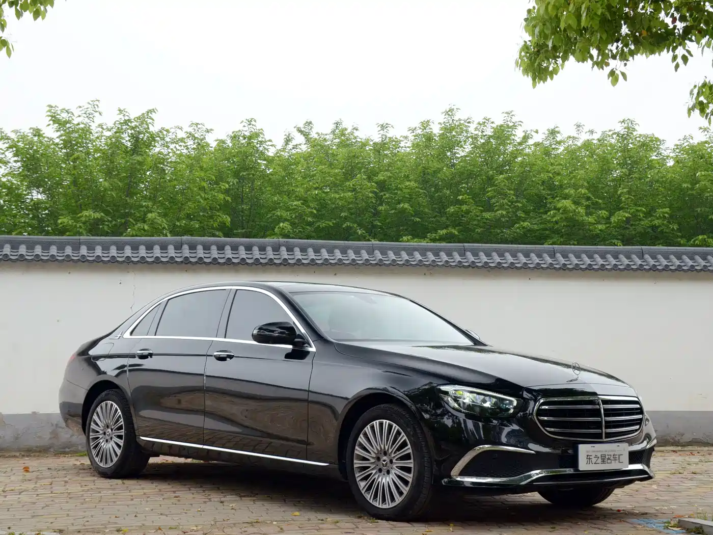 Mercedes-Benz E-Class 2023 E 300 L Fashion фото 3