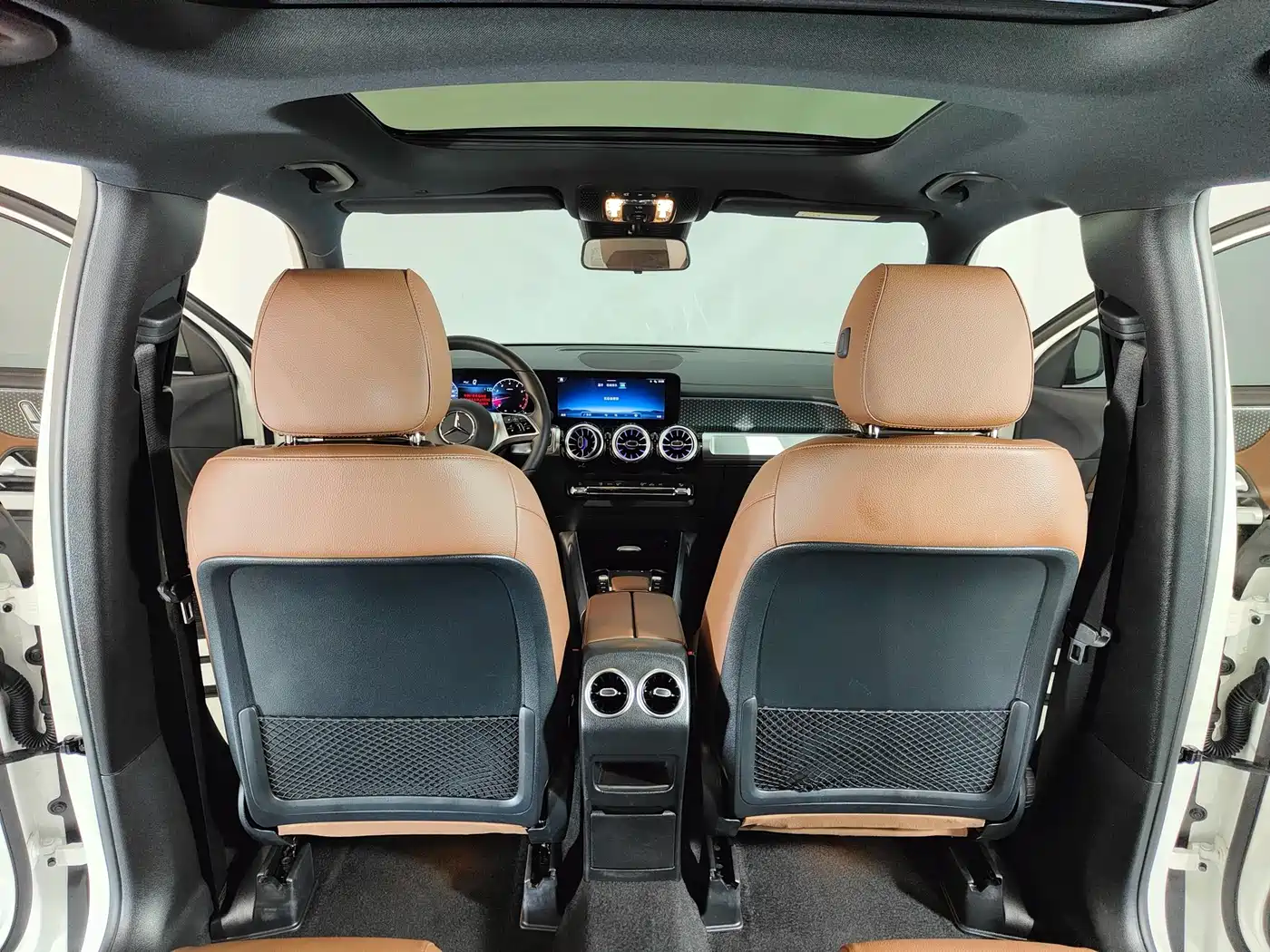 Mercedes-Benz GLB 2024 GLB 220 Dynamic фото 6