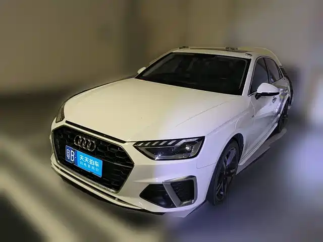 Audi A4L 2020 40 TFSI Luxury Dynamic — фото 1