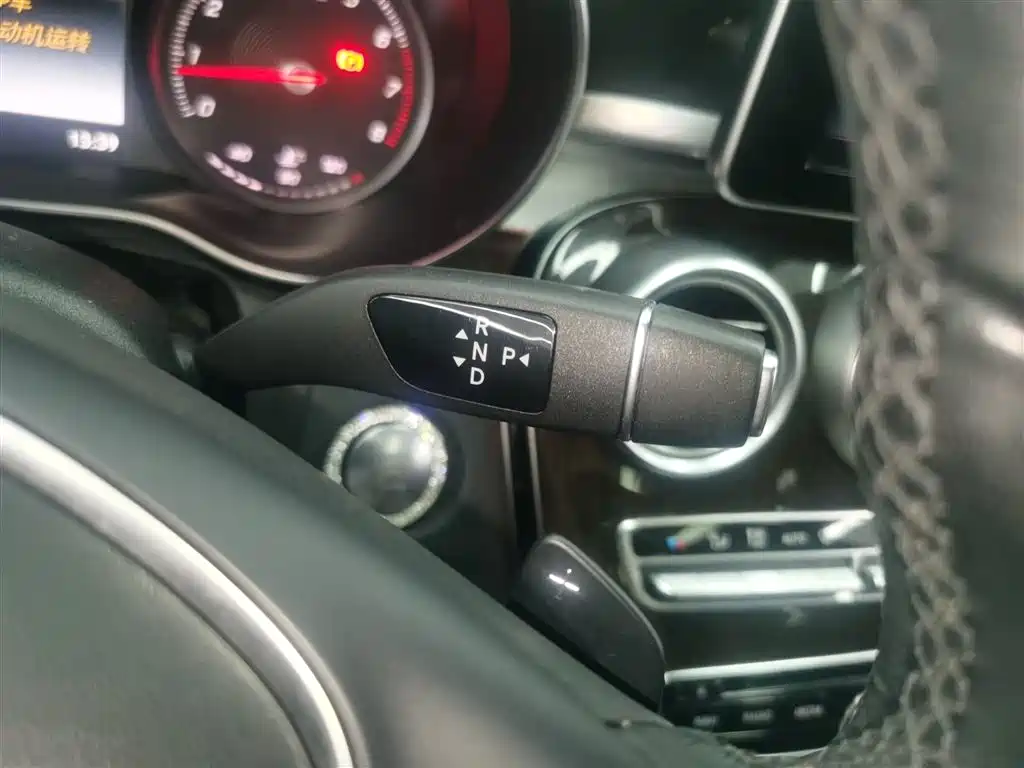 Mercedes-Benz C-Class 2018 C 200 L фото 14