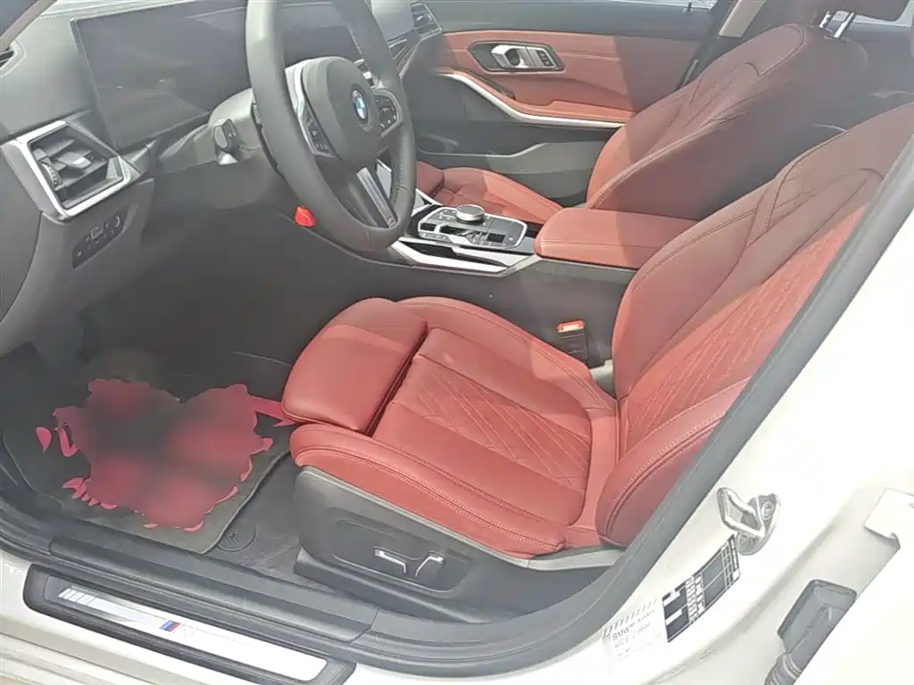 BMW 3 Series 2023 320Li M Sport Package фото 22