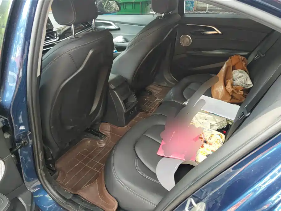 BMW 1 Series 2021 Facelift 120i M Sport Shadow Edition фото 11