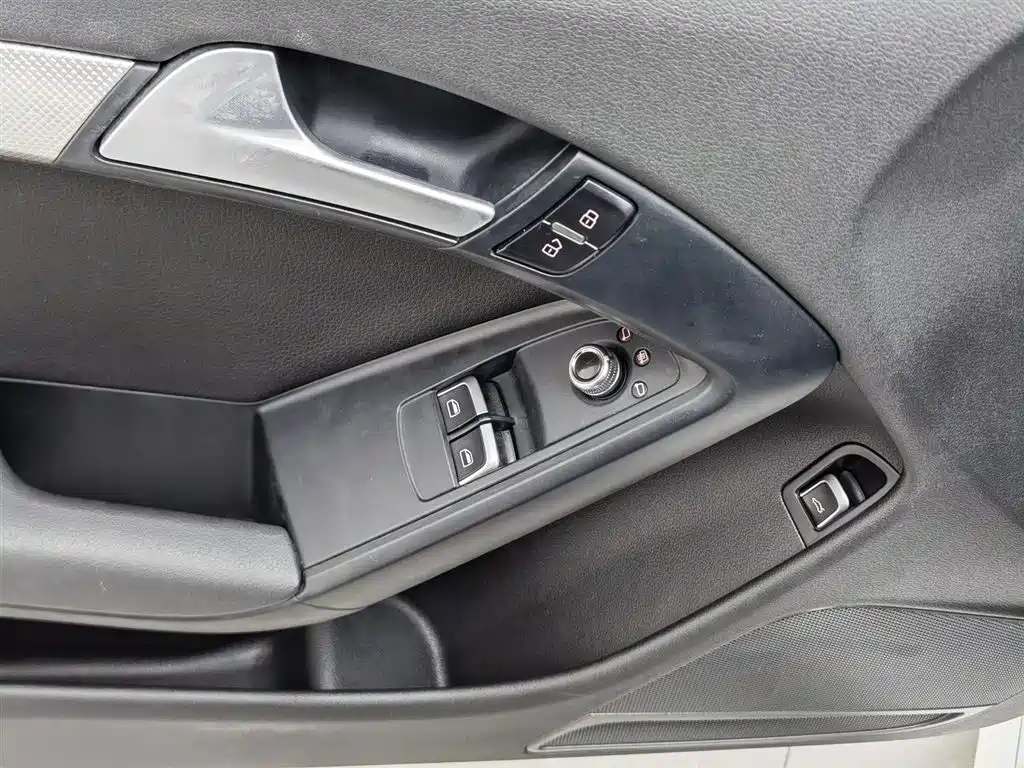 Audi A5 (Import) 2016 Facelift Coupe 35 TFSI Progressive фото 9