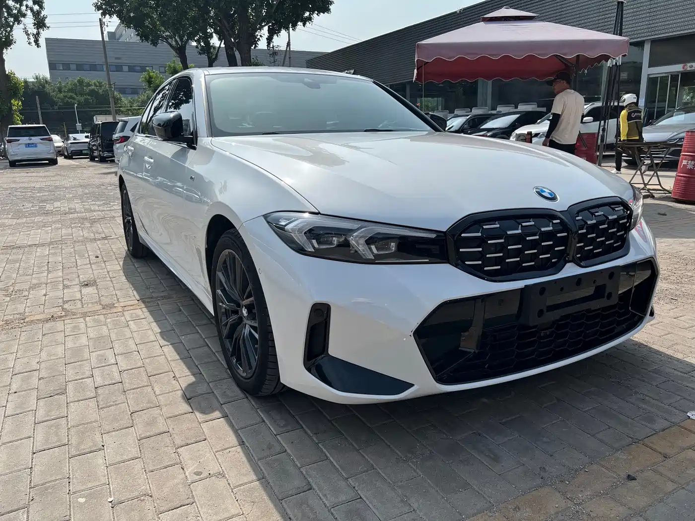 BMW 3 Series 2023 325i M Sport Black Night Package фото 2