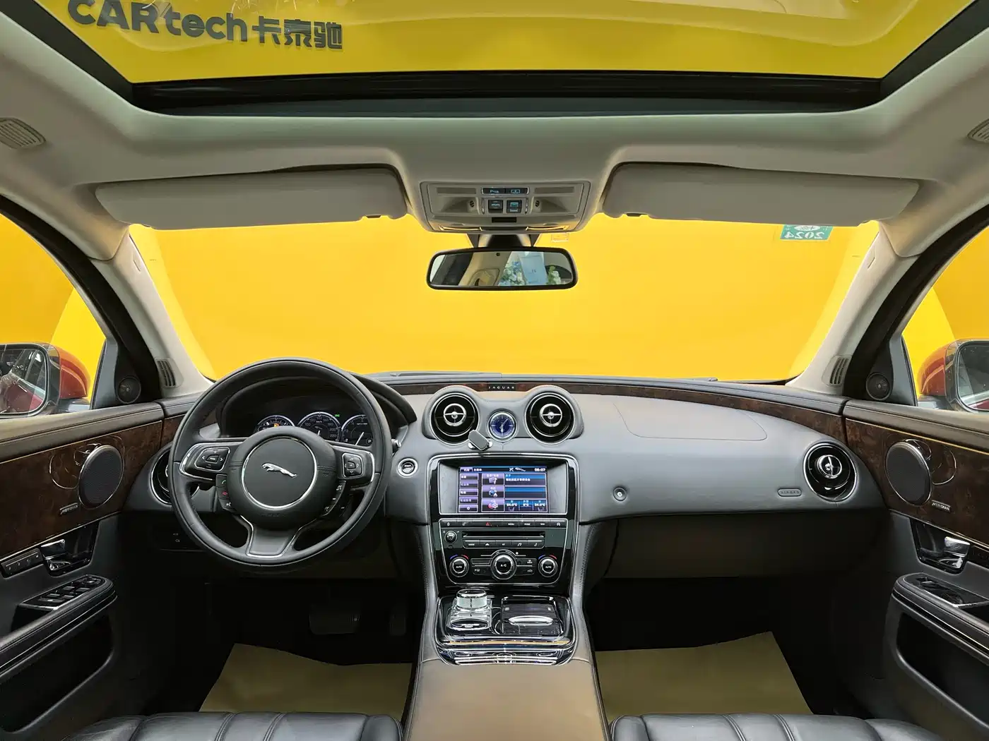 Jaguar XJ 2013 2013 XJL 3.0 SC Panorama Business Edition
