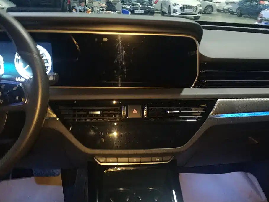 Hongqi HS5 2022 2.0T Smart Connect Premium Edition фото 13