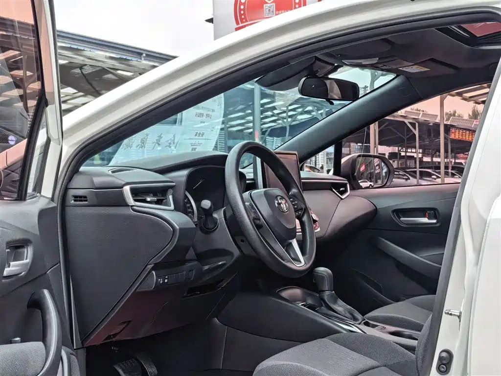 Toyota Levin 2019 185T CVT Luxury Edition China VI фото 14