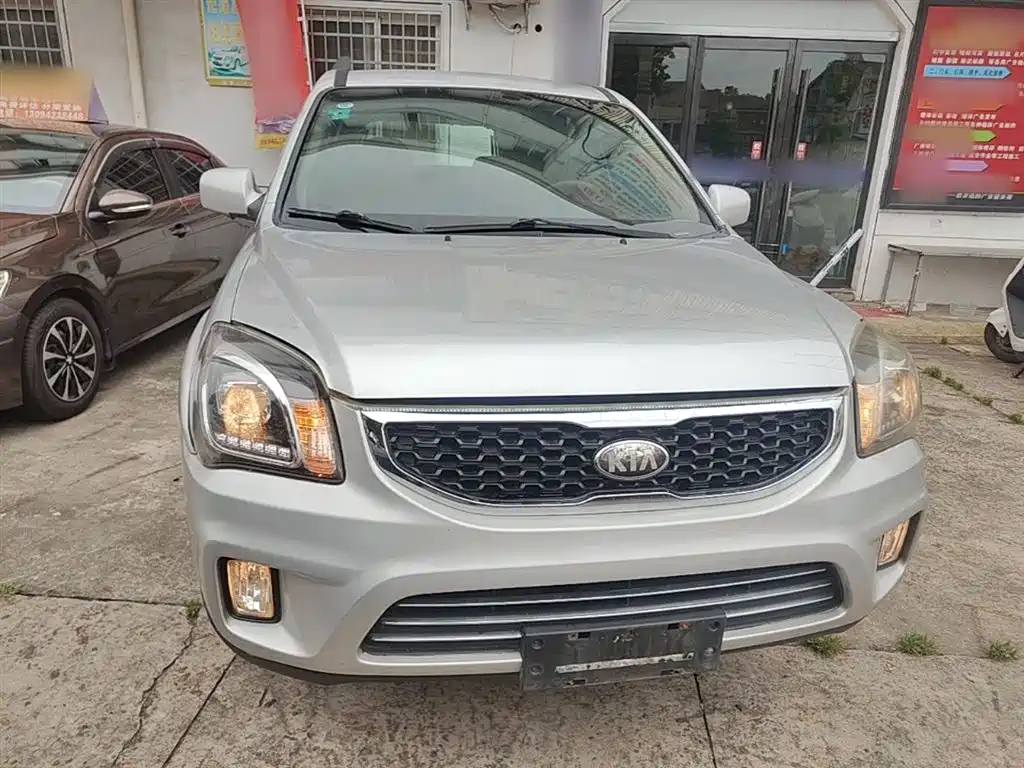 Kia Sportage 2013 2.0L Automatic 2WD GL фото 3