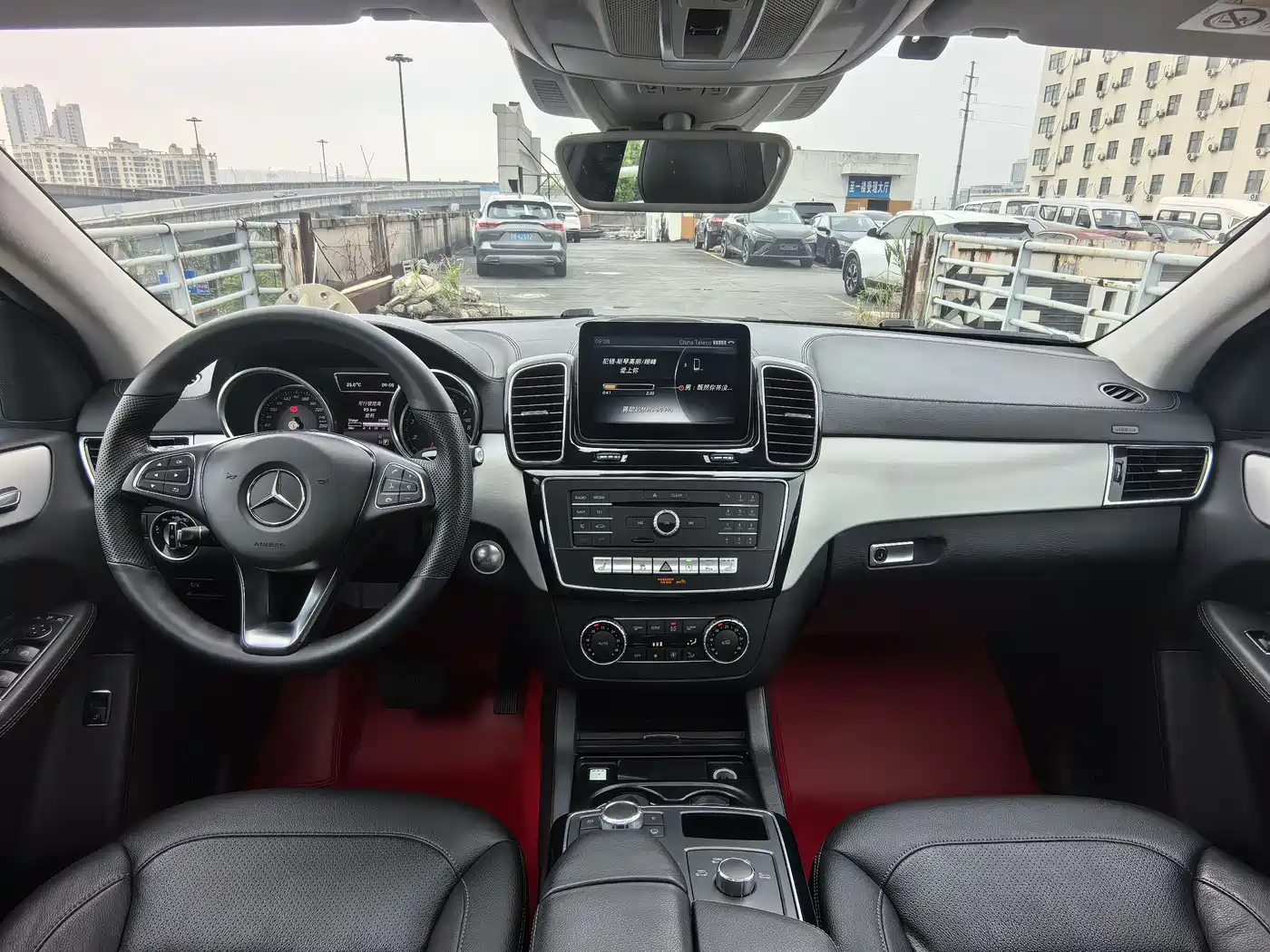 Mercedes-Benz GLE Coupe 2015 GLE 320 4MATIC Coupe SUV фото 12