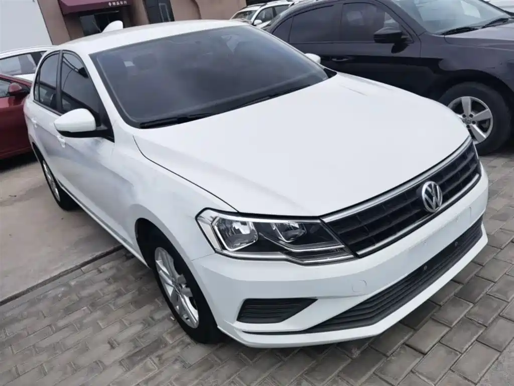Volkswagen Jetta 2019 Dream Edition 1.5L Manual Fashion фото 4
