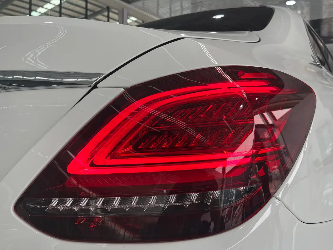 Mercedes-Benz C-Class 2019 Facelift C 260 L Sport фото 11