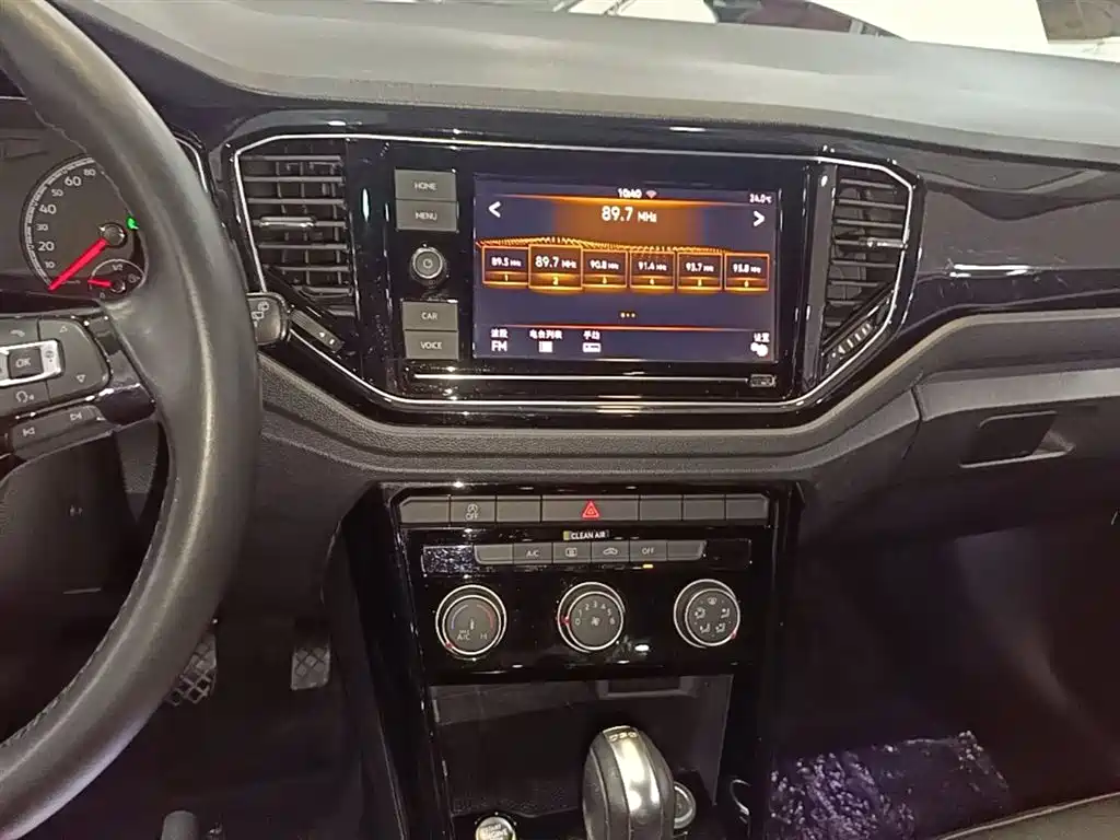 Volkswagen T-ROC 2019 280TSI DSG 2WD Comfort Version China VI фото 13