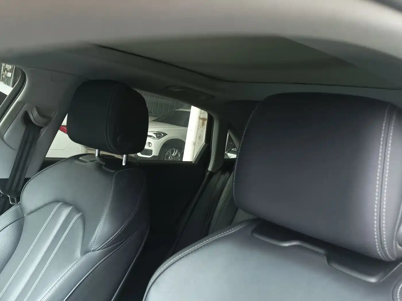 Audi A4L 2022 40 TFSI Luxury Dynamic фото 6