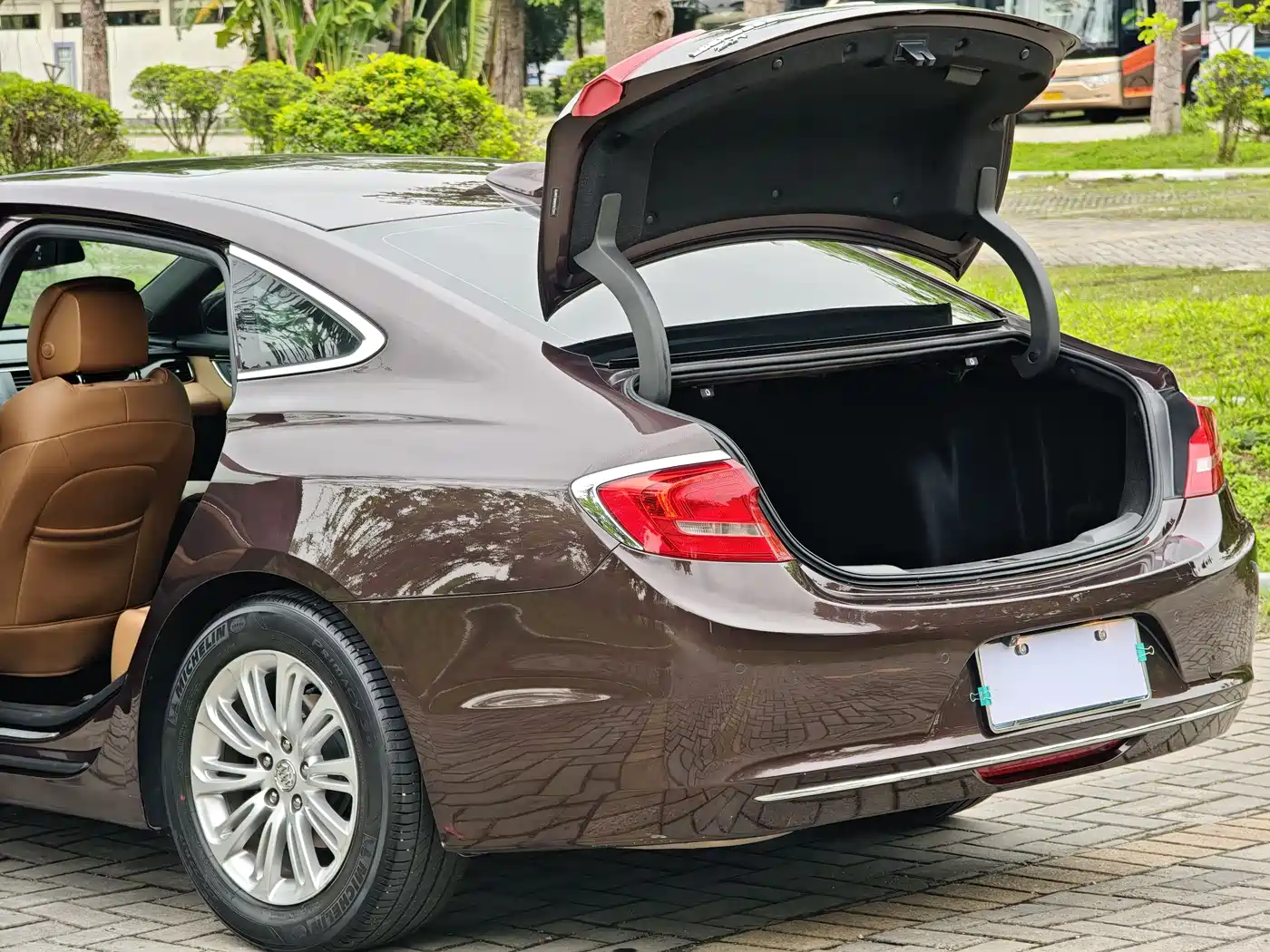 Buick LaCrosse 2016 20T Elite Type фото 14