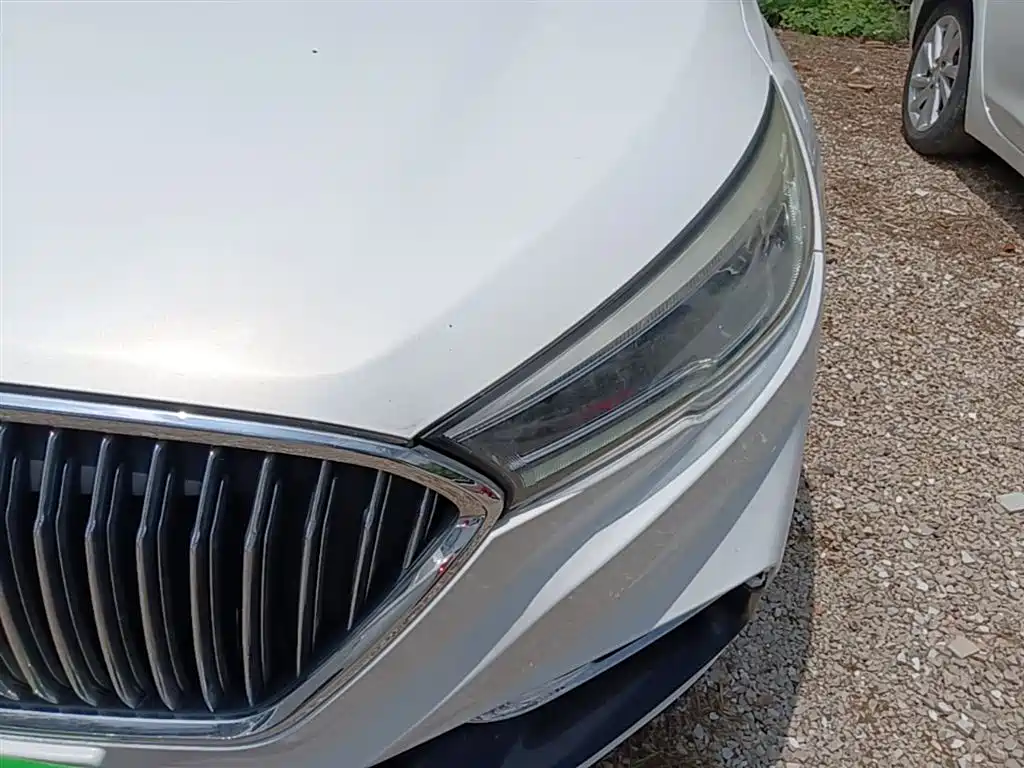 Hongqi H5 2018 30TD Dynamic Edition фото 24