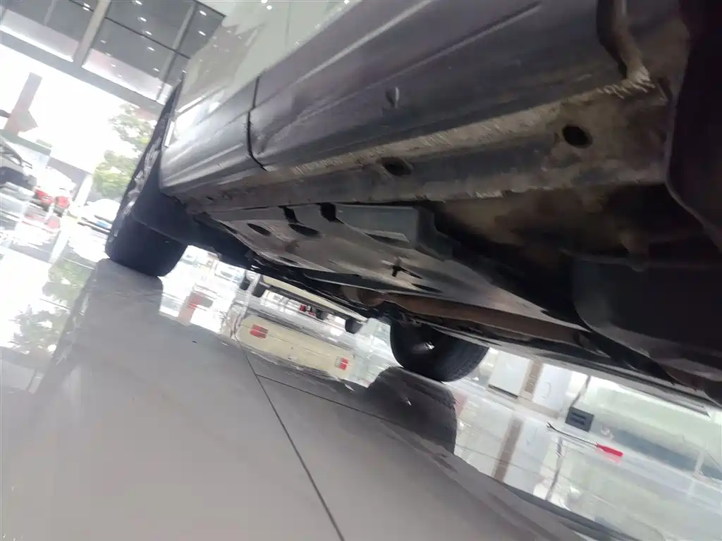 Volkswagen Tiguan 2015 1.8TSI Automatic 2WD Highline фото 22