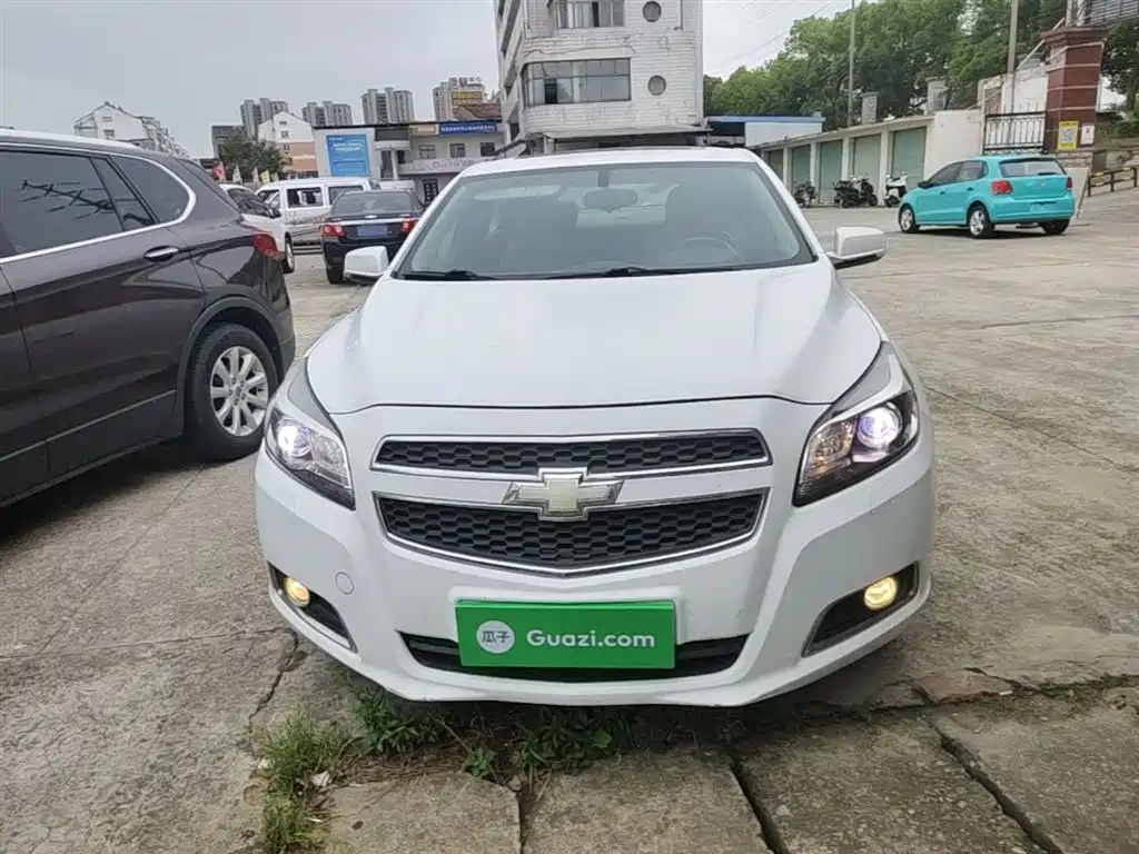 Chevrolet Malibu 2014 2.0L Automatic Luxury фото 3