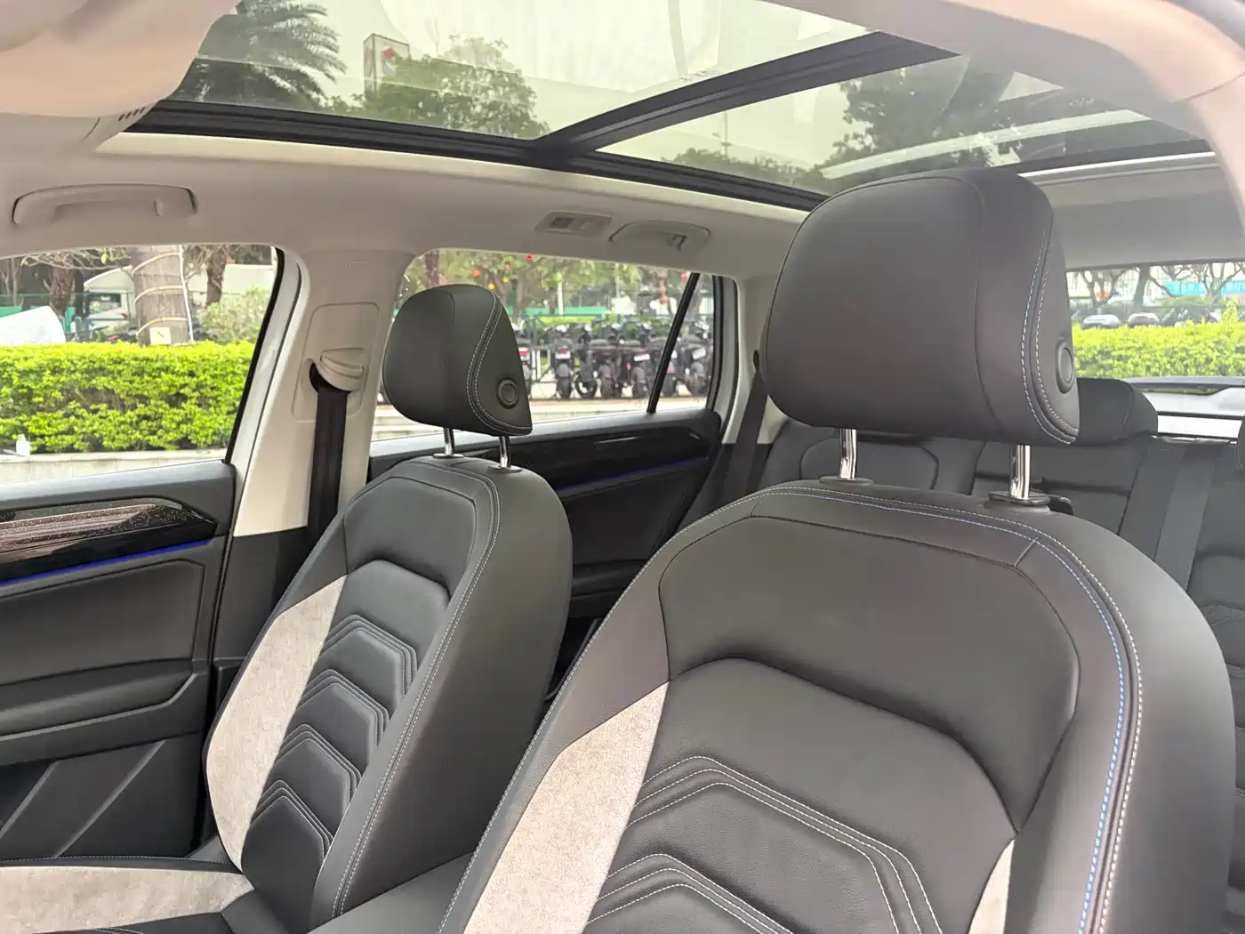 Volkswagen Tayron GTE Plug-in Hybrid 2020 Model 1.4T Luxury фото 11