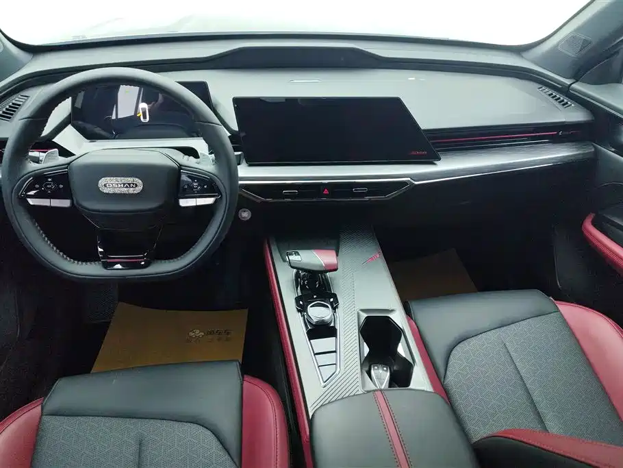 CHANGAN CHANGAN AUCHAN Z6