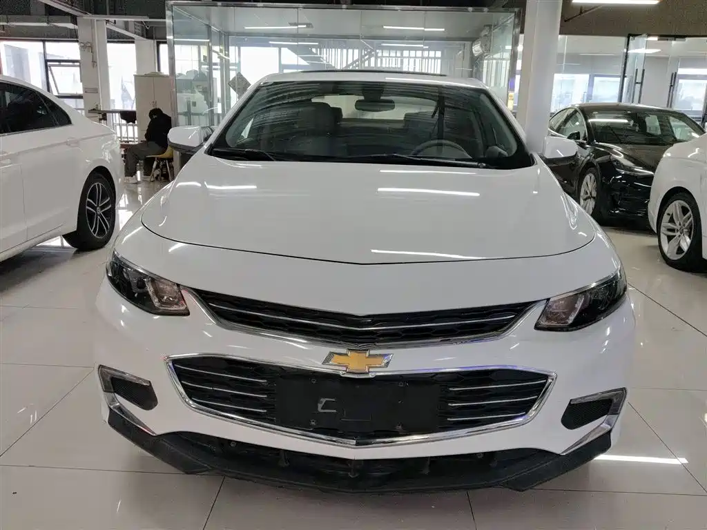 Chevrolet Malibu XL 2018 530T Auto RuiXiang Edition фото 3