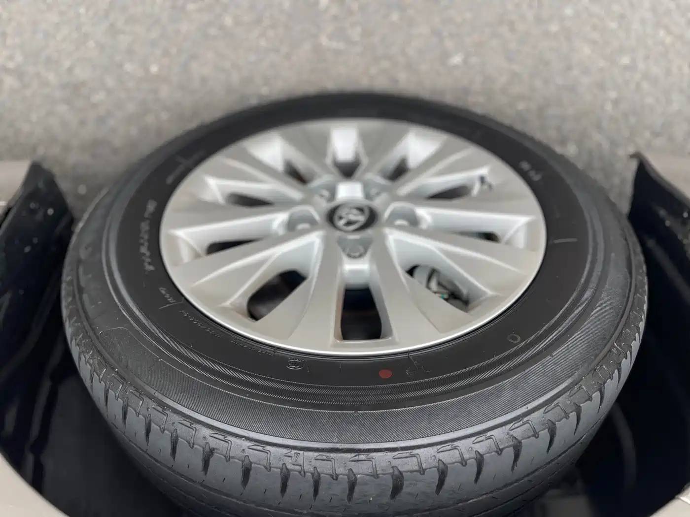 Toyota Corolla 2022 1.2T S-CVT Pioneer PLUS Edition фото 10