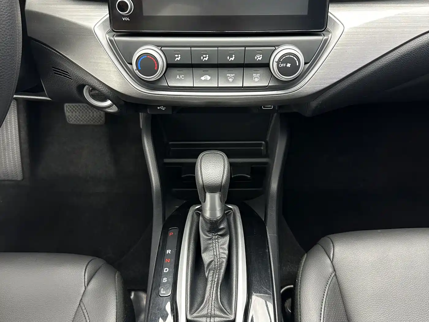 Honda ENVIX 2023 2022 180TURBO CVT Comfort Edition