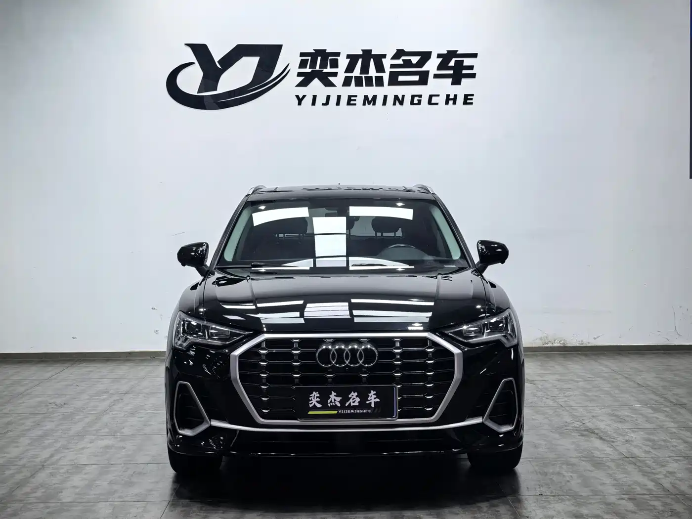 Audi Q3 2021 40 TFSI Fashion Sport фото 2