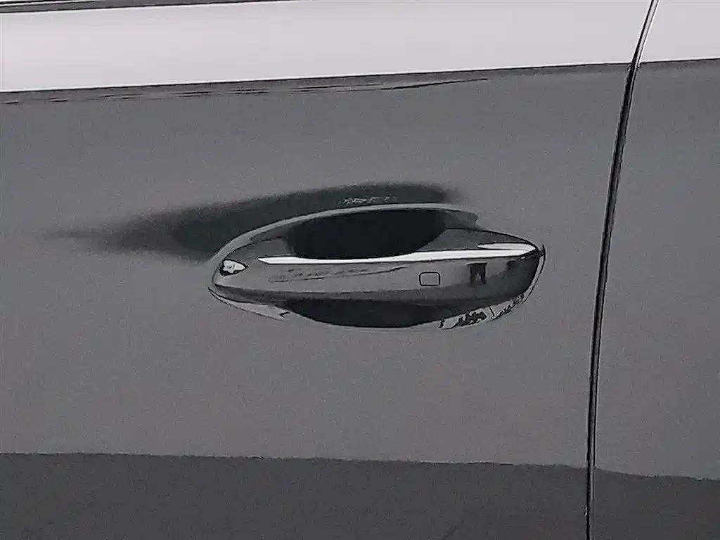 BYD Tang 2018 2.0T Automatic Smart Connection Honor Edition 7-Seater China V фото 18