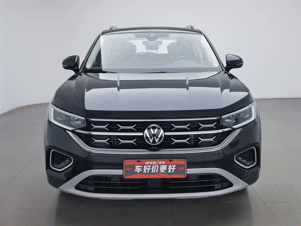 Volkswagen Tayron 2023 330TSI 2WD Luxury Plus Advanced Edition фото 3