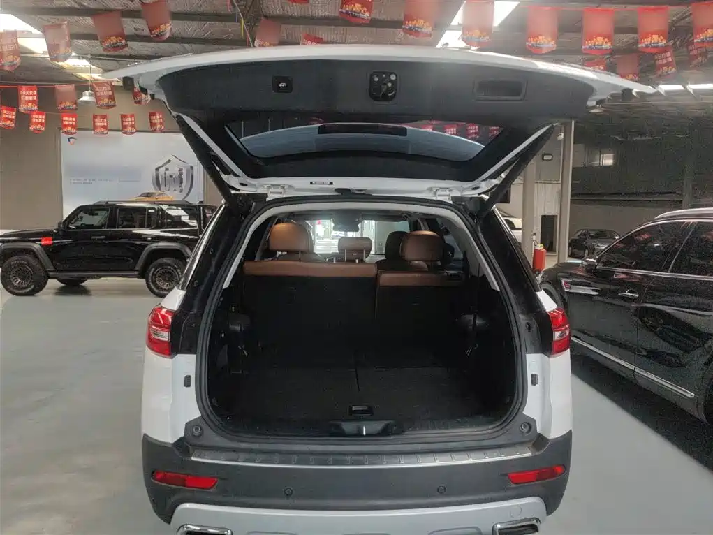 Changan CS95 2018 2017 2.0T FWD Zhitu Edition