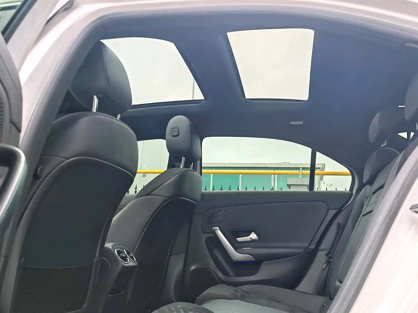 Mercedes-Benz A-Class 2020 A 200 L Sport Sedan фото 6