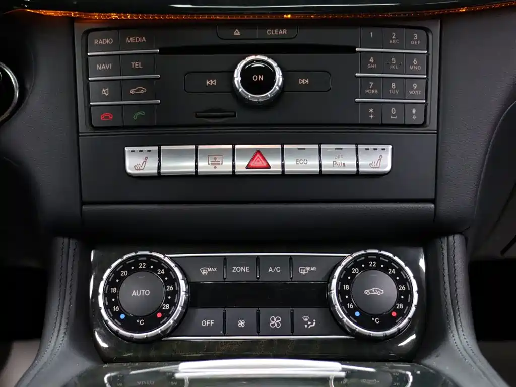 Mercedes-Benz CLS 2016 CLS 320 Edition фото 15
