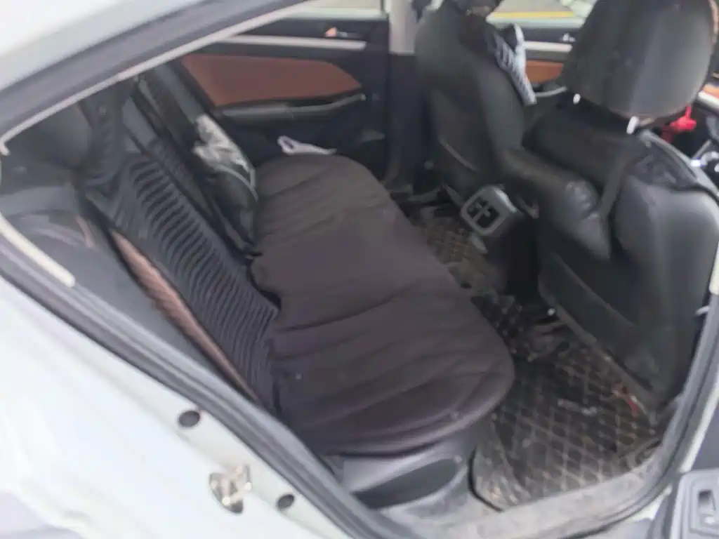 Photo 6 - Volkswagen Bora