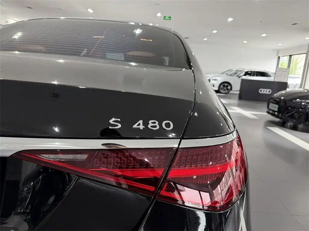 Mercedes-Benz Maybach S-Class 2024 Facelift S 480 4MATIC фото 14