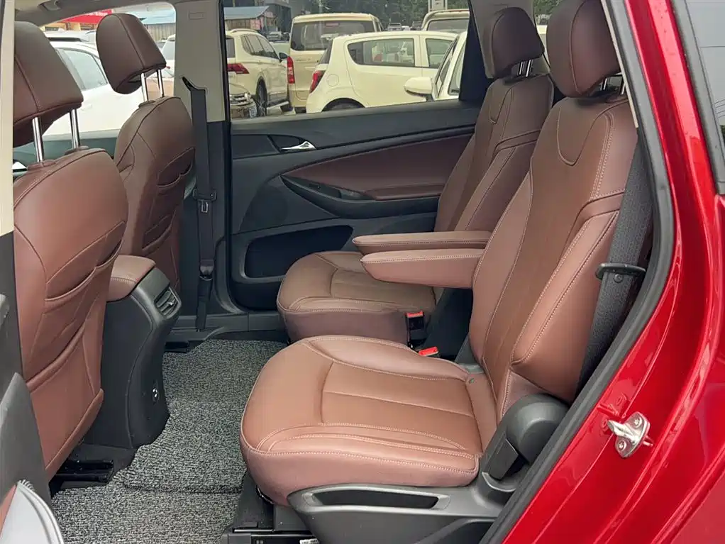 Buick GL6 2018 18T 6-Seater Luxury фото 20