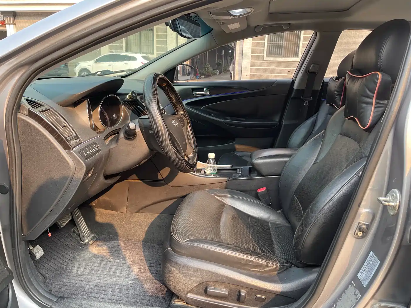 Hyundai Sonata 2013 2.0L Automatic Luxury Edition фото 9