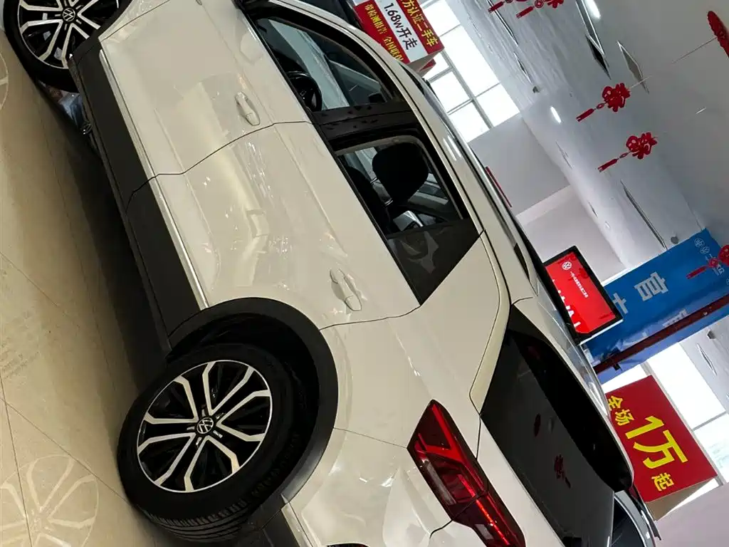 Volkswagen T-ROC 2020 280TSI DSG 2WD Comfort фото 23