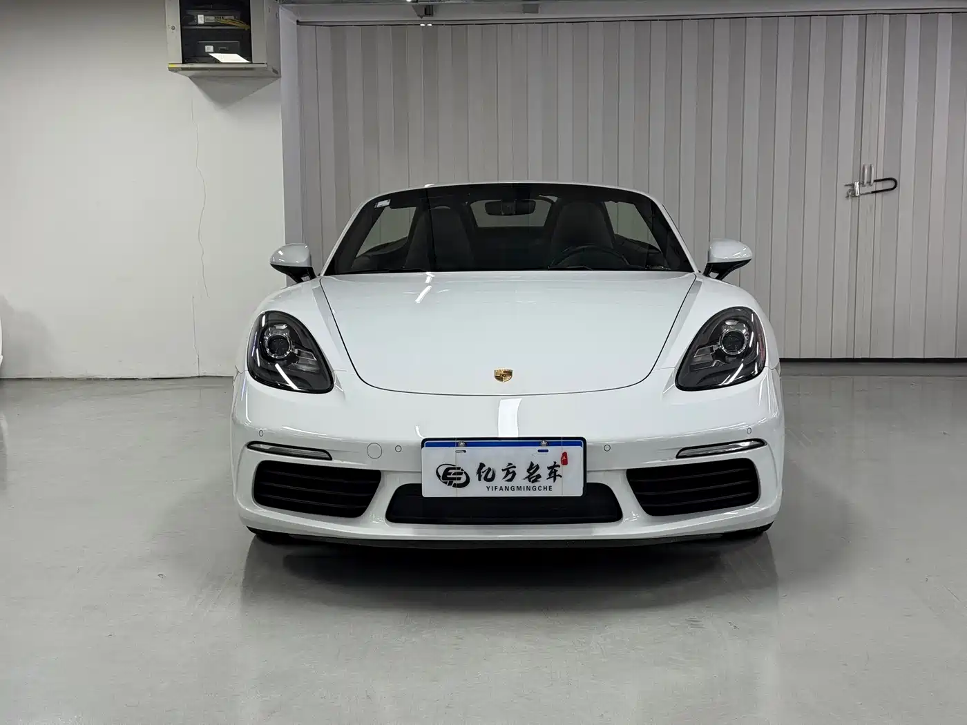 Porsche 718 2016 Boxster 2.0T фото 2