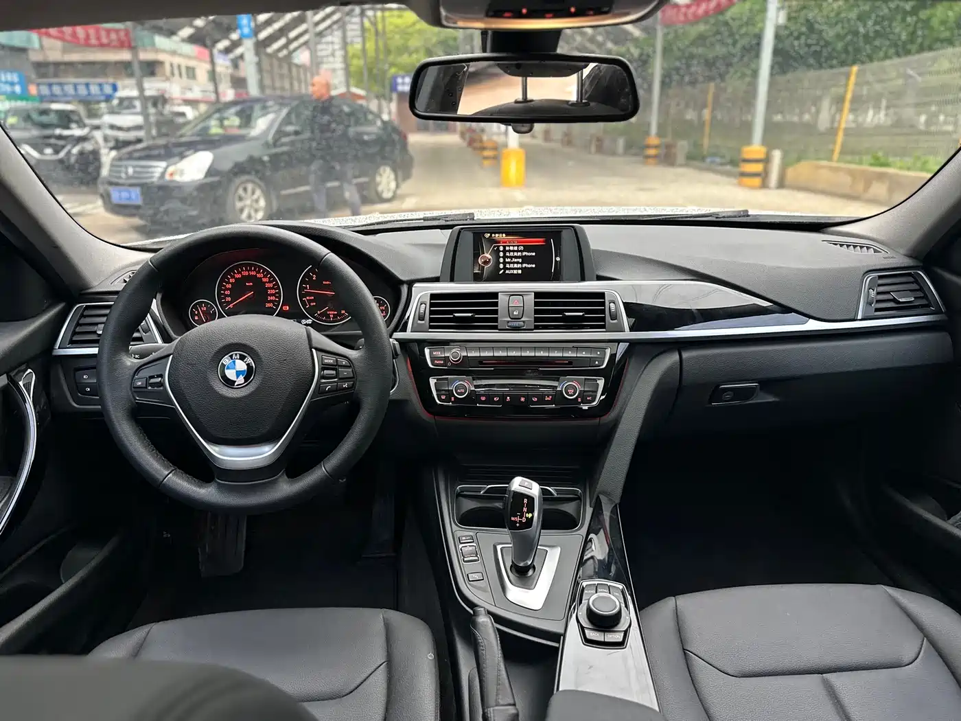 BMW 3 Series 2017 320Li Fashion фото 11