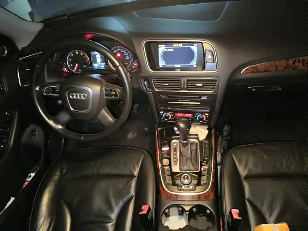 Фото 11 - Audi Q5
