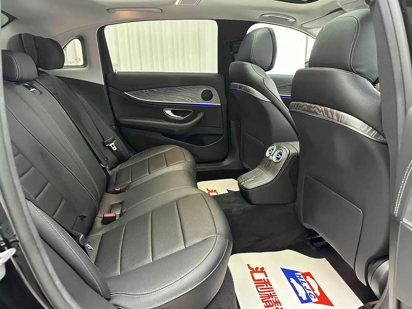 Mercedes-Benz E-Class 2022 E 300 L Sport Fashion фото 19